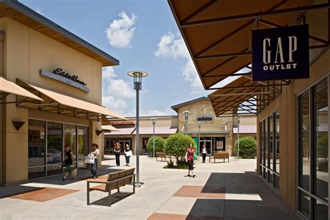 burberry round rock|Burberry Outlet store in Round Rock Premium Outlets (Texas).